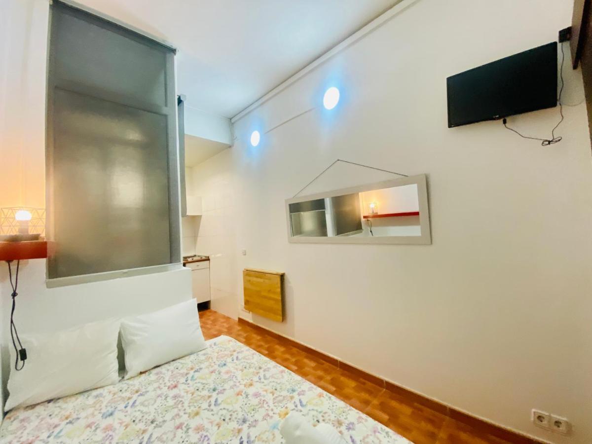01 Apartamento 2 ,3 Apartman Barcelona Kültér fotó